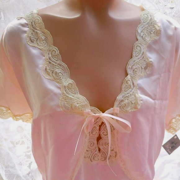 Hidden Fantasies Pink Nightgown & Bedjacket Vintage 80s Peignoir Set Small - Picture 13 of 16